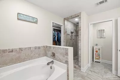 1911 Ladybird Ln, Gulf Breeze, FL 32566 - Photo 21