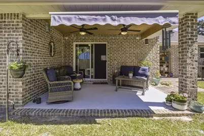 1911 Ladybird Ln, Gulf Breeze, FL 32566 - Photo 35