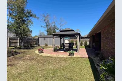 6100 Parsonage Cir, Milton, FL 32570 - Photo 9