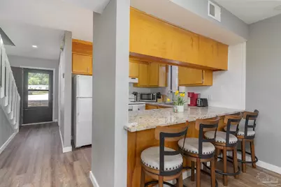 2028 Americus Ave #5, Pensacola, FL 32507 - Photo 7