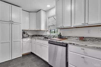 310 Cherokee Trl, Pensacola, FL 32506 - Photo 17