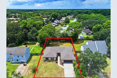 5897 Somerset Dr, Pensacola, FL 32526 - Photo 15