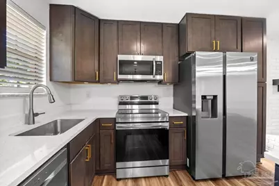 5897 Somerset Dr, Pensacola, FL 32526 - Photo 3