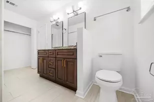 5897 Somerset Dr, Pensacola, FL 32526 - Photo 11