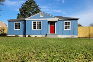 206 Bryant Rd, Pensacola, FL 32507 - Photo 1