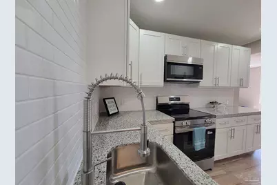 206 Bryant Rd, Pensacola, FL 32507 - Photo 9