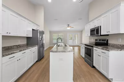 6050 Capitol Dr, Gulf Breeze, FL 32563 - Photo 7