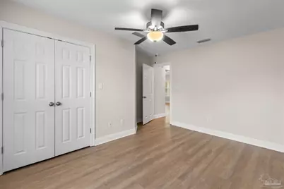 6050 Capitol Dr, Gulf Breeze, FL 32563 - Photo 21