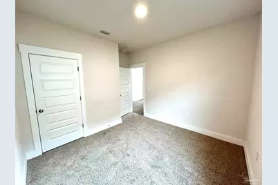 5796 Danbury Blvd, Pace, FL 32571 - Photo 9