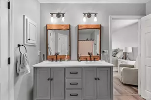 7667 Marthas Way, Navarre, FL 32566 - Photo 31