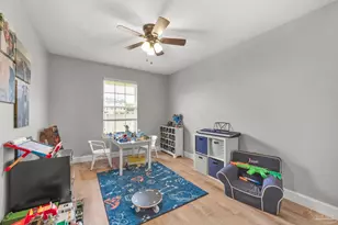 7667 Marthas Way, Navarre, FL 32566 - Photo 25