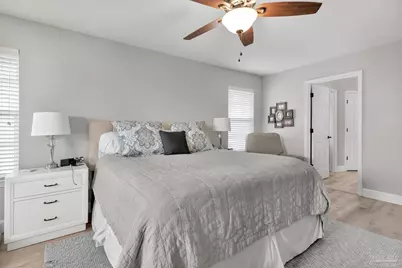 7667 Marthas Way, Navarre, FL 32566 - Photo 27