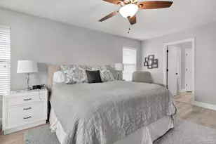 7667 Marthas Way, Navarre, FL 32566 - Photo 27