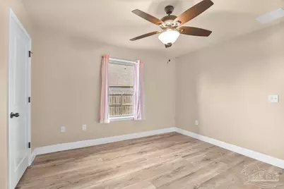 6096 Winchester Cir, Milton, FL 32570 - Photo 25