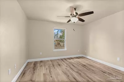 6096 Winchester Cir, Milton, FL 32570 - Photo 27