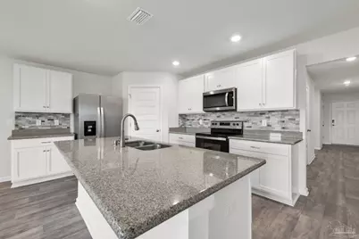 5557 Galahad Trl, Milton, FL 32583 - Photo 11