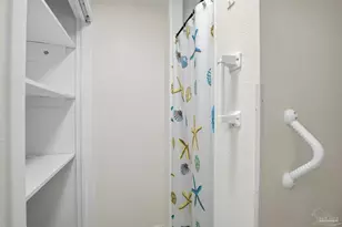 825 Bayshore Dr, Pensacola, FL 32507 - Photo 23