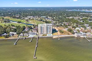 825 Bayshore Dr, Pensacola, FL 32507 - Photo 49