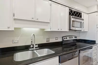 825 Bayshore Dr #1104, Pensacola, FL 32507 - Photo 15