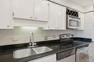 825 Bayshore Dr, Pensacola, FL 32507 - Photo 15