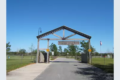 0 Cross St, Bagdad, FL 32583 - Photo 13