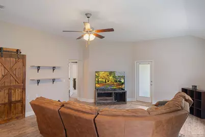 5608 Blue Sky Ct, Milton, FL 32583 - Photo 9