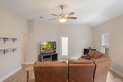 5608 Blue Sky Ct, Milton, FL 32583 - Photo 7