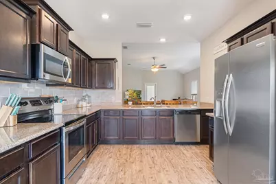 5608 Blue Sky Ct, Milton, FL 32583 - Photo 11