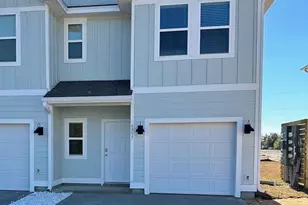 5737 Stellarjay St, Gulf Breeze, FL 32563 - Photo 1