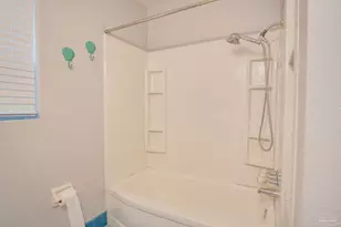 1004 Kearny Dr, Pensacola, FL 32505 - Photo 17