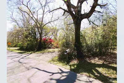 309 Crowndale Rd, Cantonment, FL 32533 - Photo 1