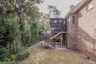 405 Canterbury Ln, Gulf Breeze, FL 32561 - Photo 27