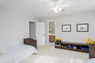 405 Canterbury Ln, Gulf Breeze, FL 32561 - Photo 17