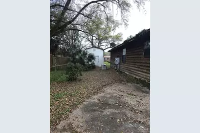 335 Vera St, Pensacola, FL 32514 - Photo 19