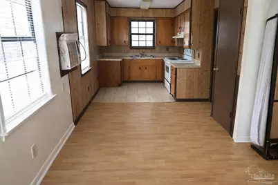 335 Vera St, Pensacola, FL 32514 - Photo 15