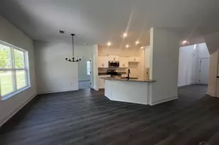 5291 Muscadine Wy, Milton, FL 32570 - Photo 5