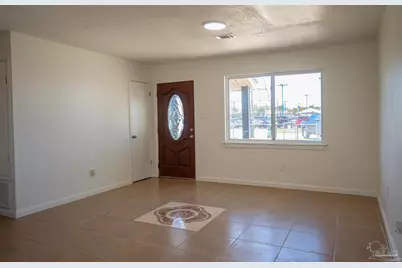 7092 Apple St, Pensacola, FL 32503 - Photo 3