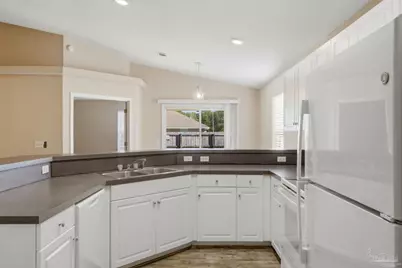 342 Mizzen Ln, Pensacola, FL 32507 - Photo 11