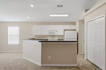 342 Mizzen Ln, Pensacola, FL 32507 - Photo 13