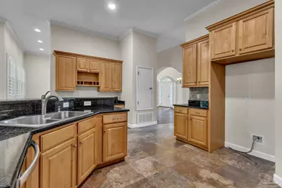 4401 Essex Terrace Cir, Pace, FL 32571 - Photo 11