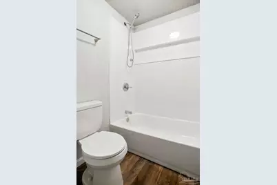 2303 W Michigan Ave #A6, Pensacola, FL 32526 - Photo 29