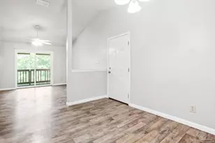 2303 W Michigan Ave, Pensacola, FL 32526 - Photo 17