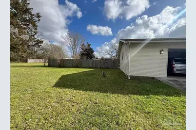 516 Monroe Ave, Cantonment, FL 32533 - Photo 3