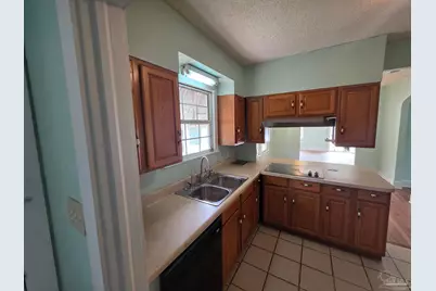 3624 W Jackson St, Pensacola, FL 32505 - Photo 13