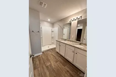 7404 Oak Lake Blvd, Pensacola, FL 32526 - Photo 11