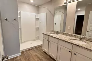 7404 Oak Lake Blvd, Pensacola, FL 32526 - Photo 11