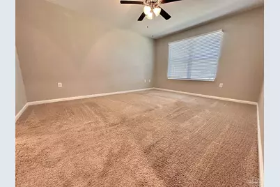 7404 Oak Lake Blvd, Pensacola, FL 32526 - Photo 9