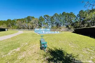 1044 Sterling Point Pl, Gulf Breeze, FL 32563 - Photo 3