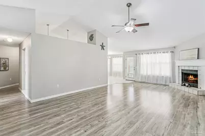 4798 Jaimee Leigh Dr, Milton, FL 32570 - Photo 5