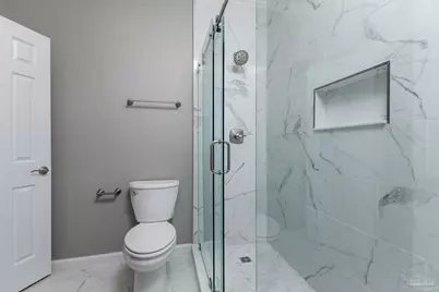 424 W Lee St, Pensacola, FL 32501 - Photo 13